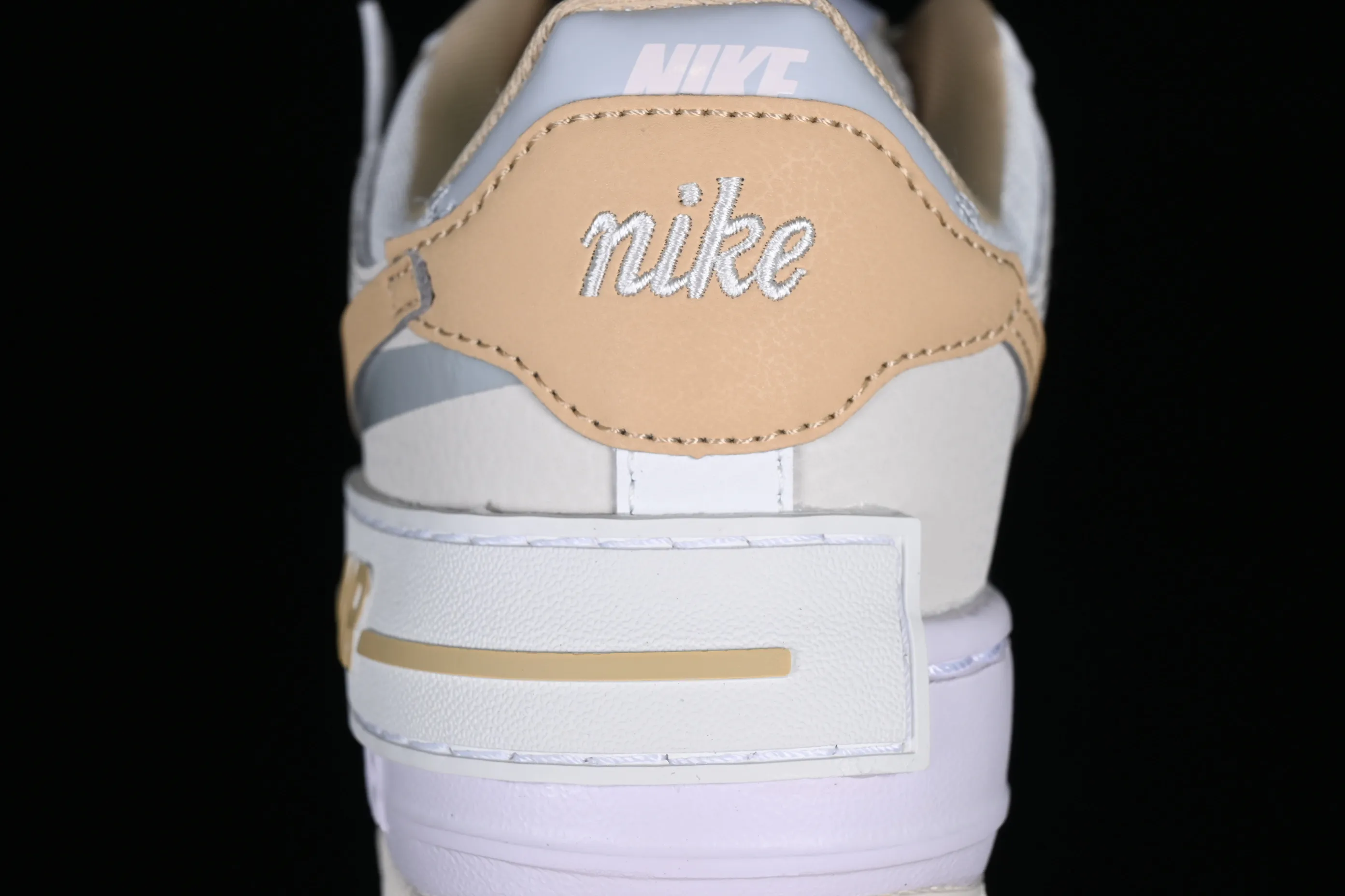 All Categories Nk Air Force 1 Air Force Series Nk Air Force 1 Shadow Air Force Lightweight Increase Nk Air Force 1 Shadow Air Force One Lightweight Increase Low-top Versatile Sneakers DV7449-100
